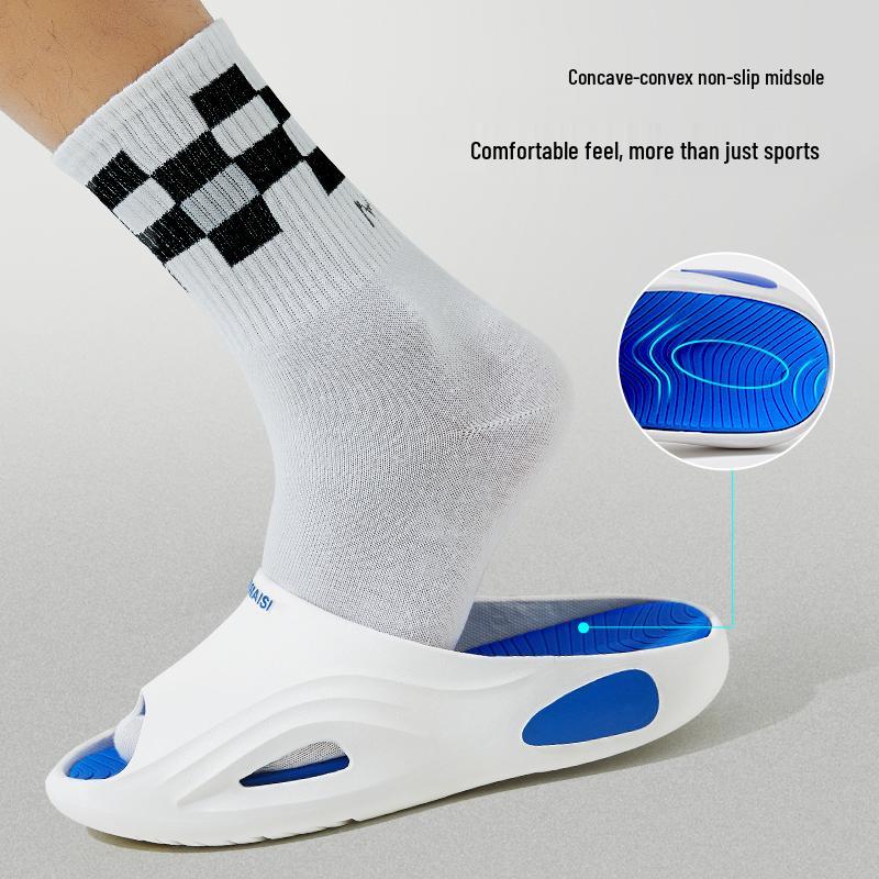 2025 Męskie Antypoślizgowe Kapcie Domowe/Zewnętrzne: Styl letni, gotowy do kąpieli, uniseks i na każdą porę roku