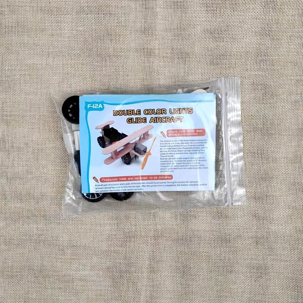 Bicolor Taxiing Airplane Airplane Toy Primary and Secondary School Manual Science Experimental Model 12 Years Old+