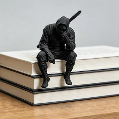 Creative 3D Printed Ninja Figurine Decoration Japanese Style Seated Warrior Sculpture Funny Samurai Statue Gift Desktop Decor