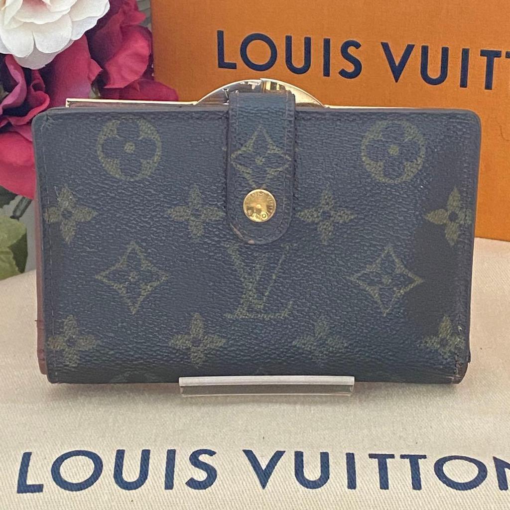 Used Good Condition Louis Vuitton Monogram Viennois Bi-fold Coin Purse with Aftermarket Chain