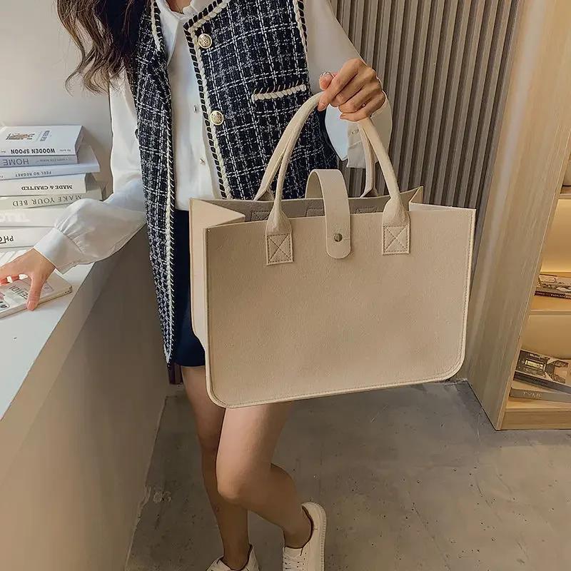 New Shopping Handbag Women's 2026 Handbag Large Capacity Open Fashion Felt Shopping Designer Tote Woven Bag Shop Online China
