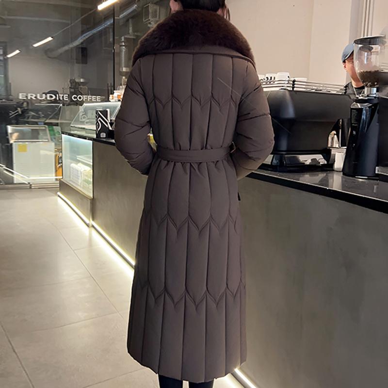 Plussstørrelse L-7XL Mote Vinterjakker Dame Lang Parkas Hette Stor Fuskepelskrage Løs Tykk Varm Overfrakk Casual Damekåper Med Belte