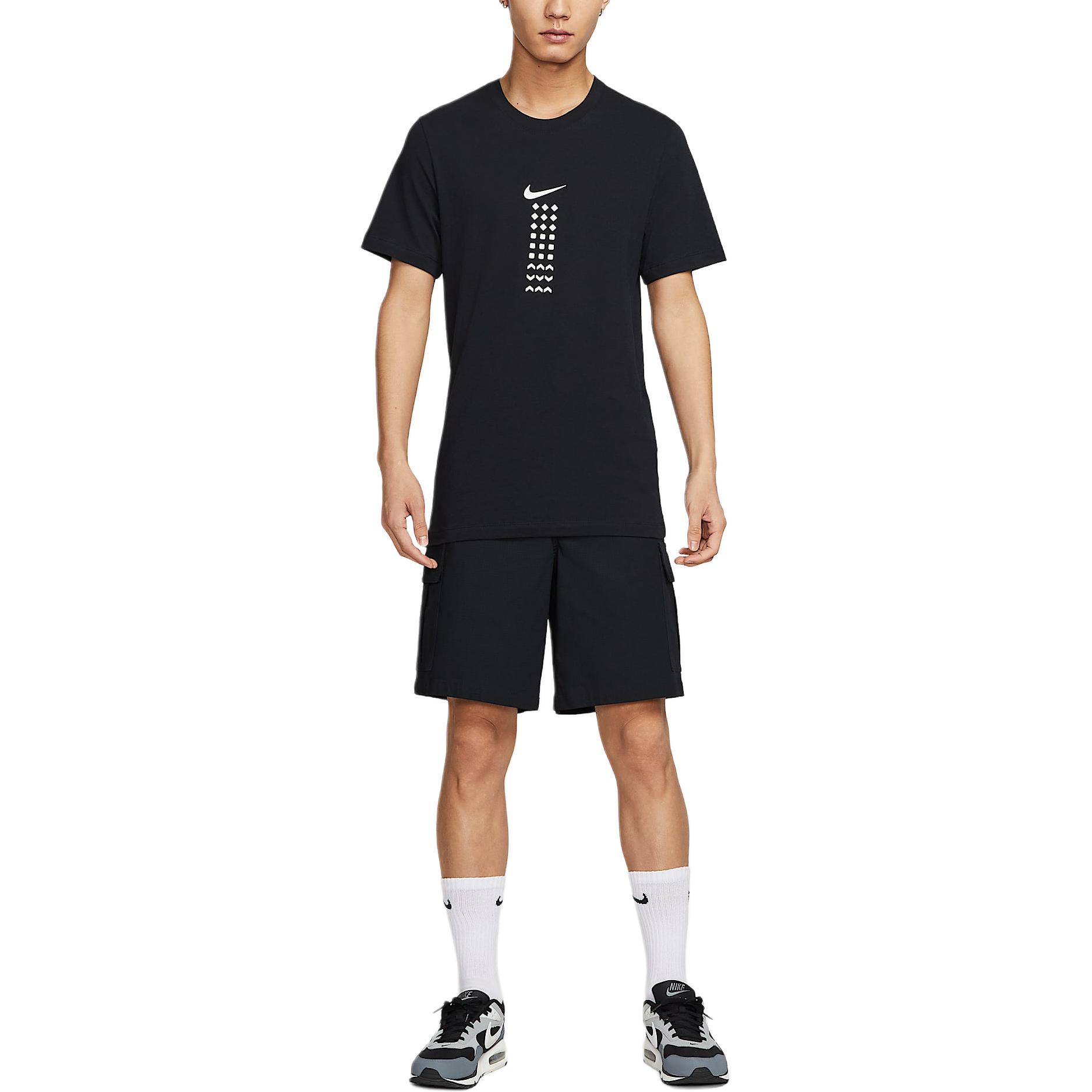 

Nike T Shirts Men s Black Crew Neck Moderate HQ9247-010 L