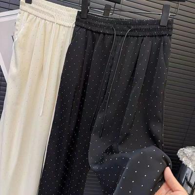 Na dół (odzież damska) – Spodnie i capri
