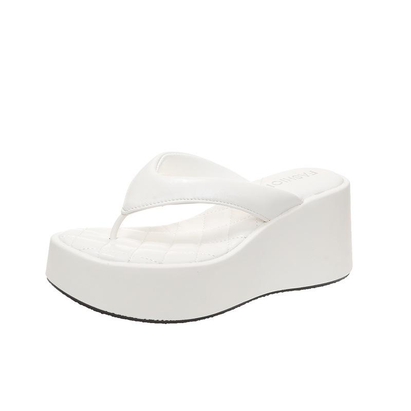 Slope heel summer slippers women's 2025 new outer wear summer sense fashion small height flip-flops sandals