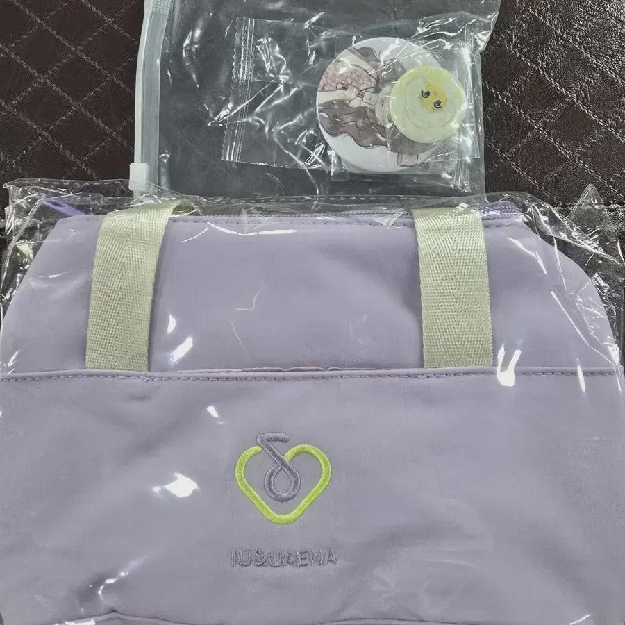 

Неоткрытый) Iu Ike Косметичка Неофициальные товары