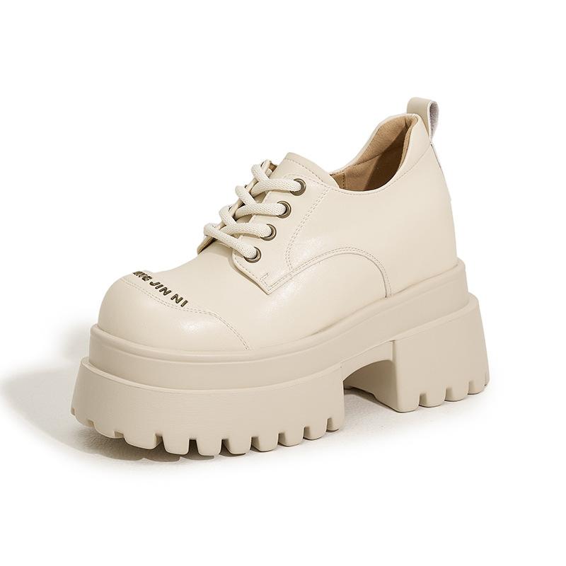 

Лоферы женские 2025 весна новые на толстой подошве маленькие кожаные туфли подошва-маффин модные универсальные с небольшой внутренней высотой, увеличивающей рост, женская обувь 39 бежевый