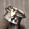 2026 Neuer Minimalistischer Zweifarbiger Herzförmiger Rotierbarer Dekompressionsring für Damen High-End Mode 2-in-1 Partnerring