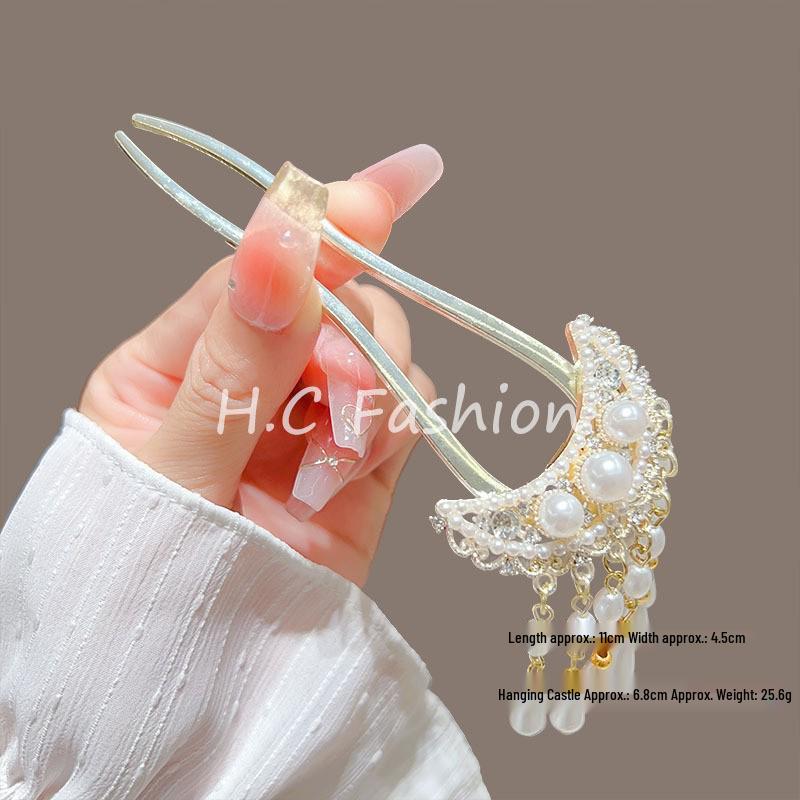 Elegant U-Shaped Butterfly Tassel Hairpin - Ancient Style Floral Accent for Qipao