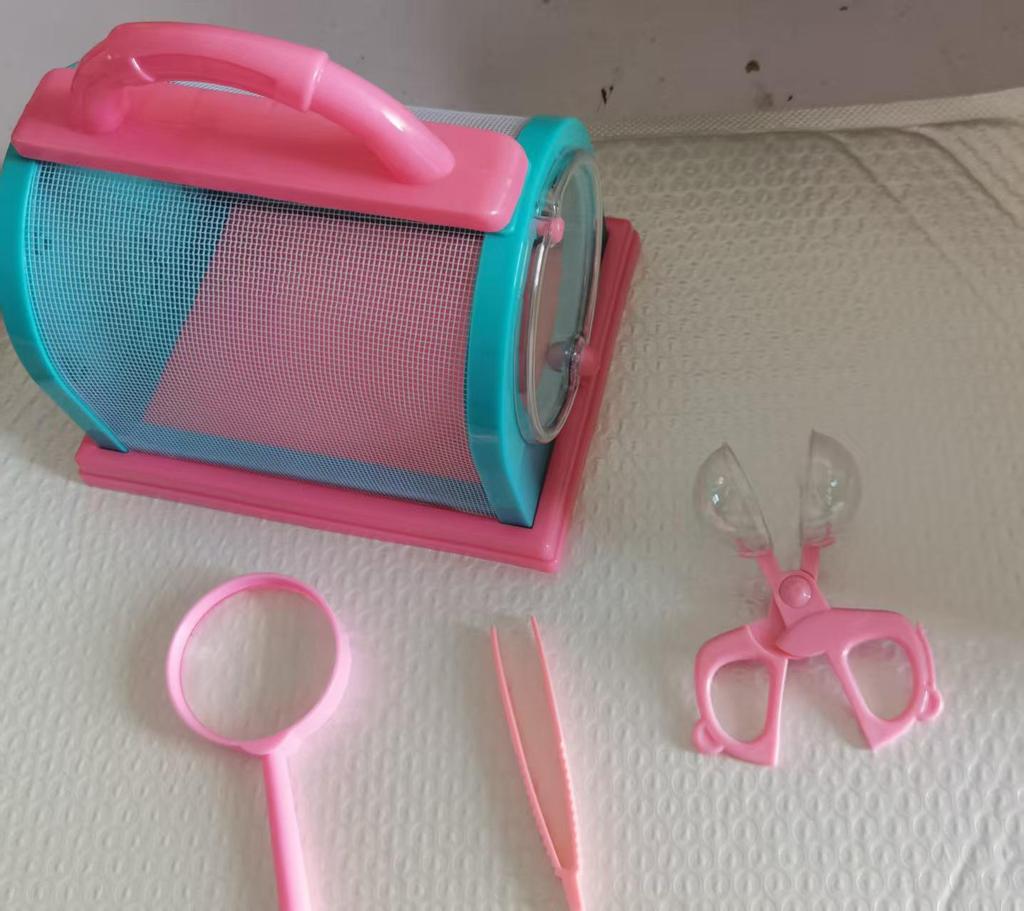 Portable Insect Observation Cage for Butterflies, Silkworms, and Bees