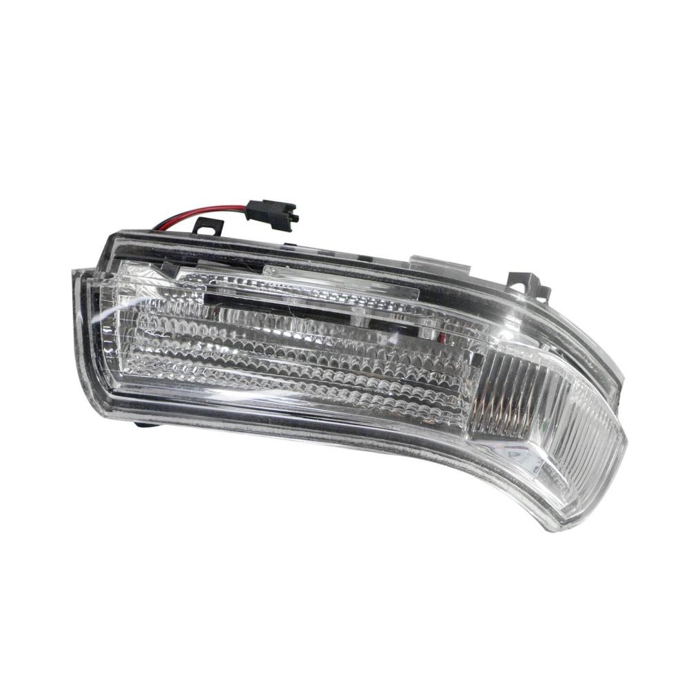 Left Side Mirror Turn Signal Light 8351A029 For Mitsubishi Pajero Montero Shogun 2007-2014