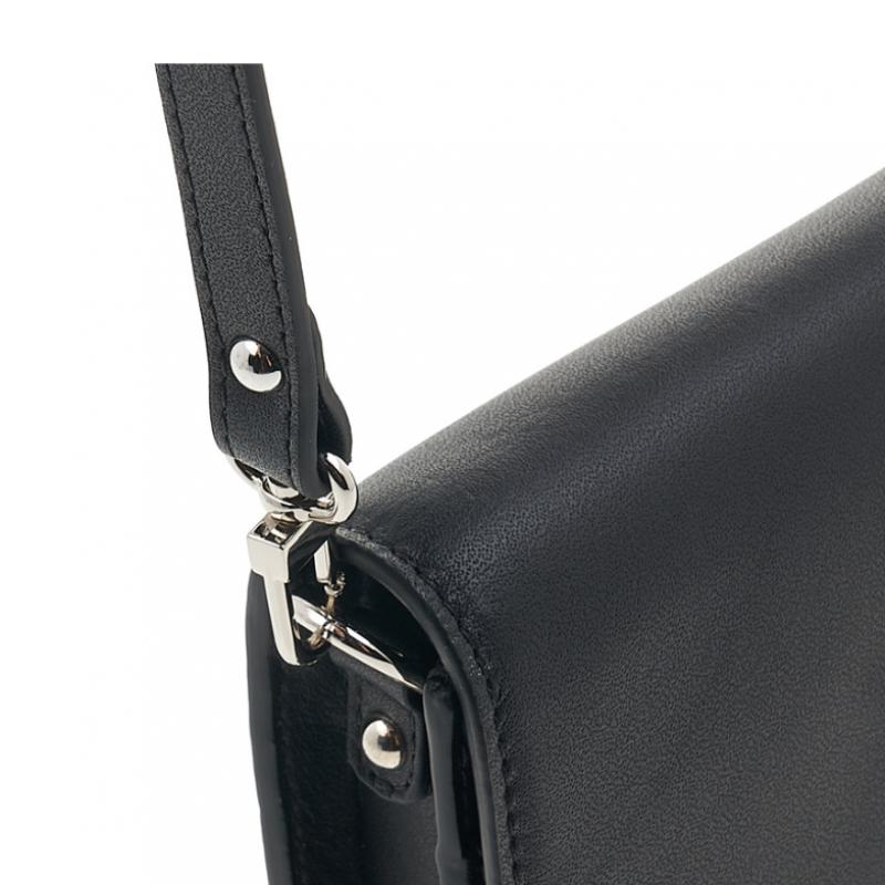 Vivienne Westwood Logo Crossbody Bag 43030097 L001q N401