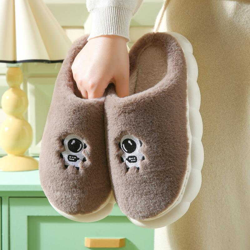 Cotton slippers women's new winter velvet thick-bottomed indoor non-slip outer wear warm home astronaut fluffy slippers men