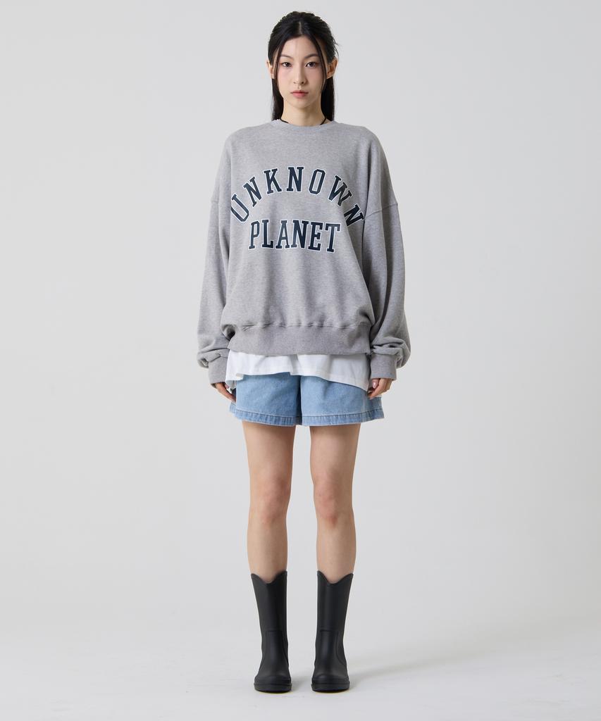 UNKNOWN PLANET Essential One-Pleat Denim Shorts Blue