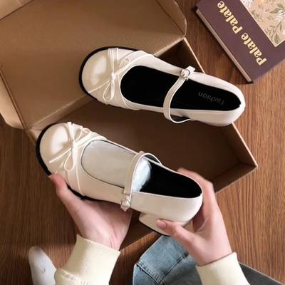 Weiße Mary Jane Schuhe Damen neu Sommer Schleife Temperament dicker Absatz einzelne Schuhe kleine Lederschuhe