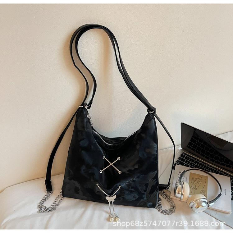 Gentle Texture Simple Chain Shoulder Bag Women's 2025 Spring New Solid Color Ins Messenger Bag Tote Backpack