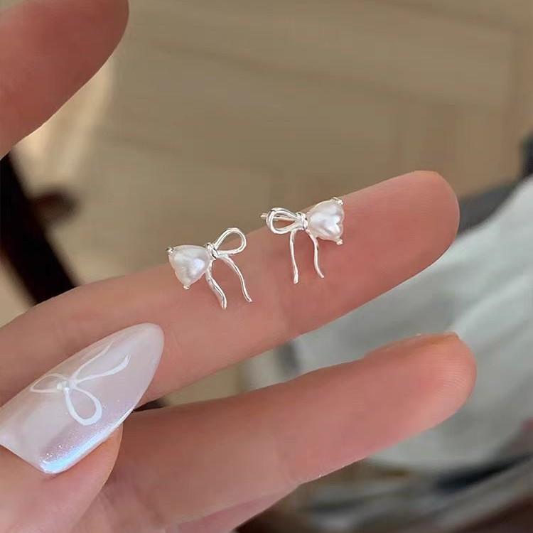 925 Bright Love Pearl Bow Stud Earrings Female Sweet Personality Earrings Irregular Earrings Tide