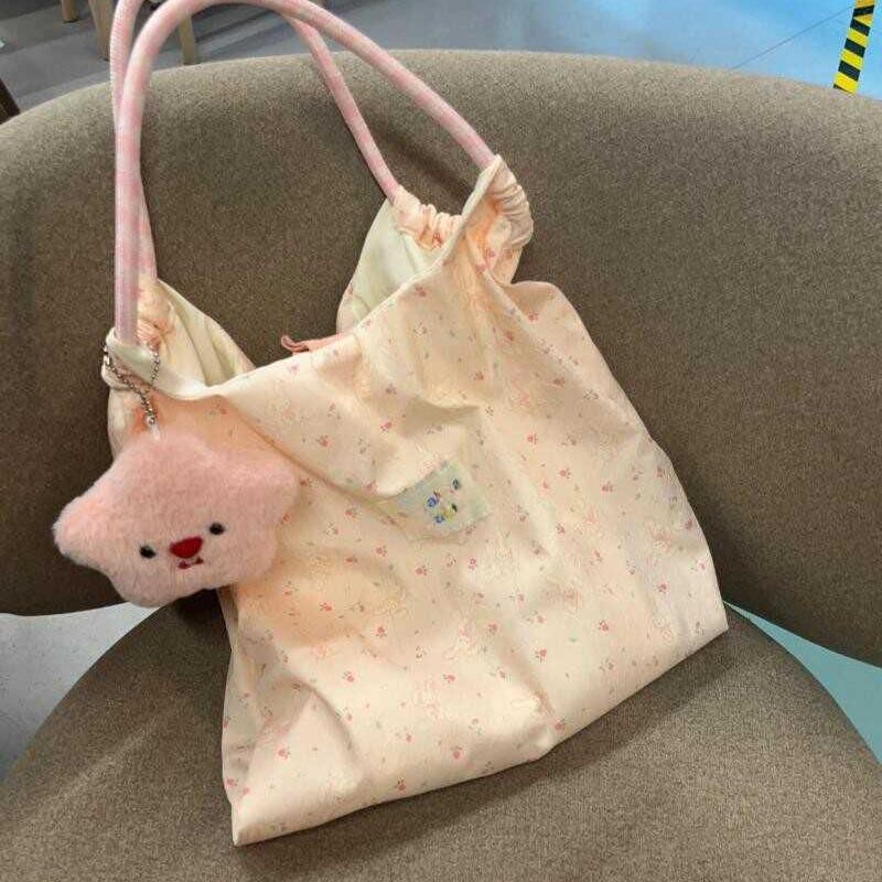 Lady Fashion Shoulder Bags New Cartoon Canvas Bag Small Fresh Korean Style Leisure Versatile High Capacity Women's Tote Bag