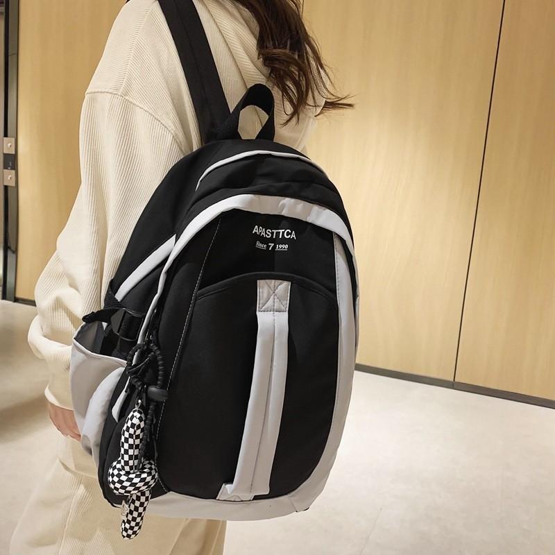 Harajuku Style Backpack For Women And Men With Large Capacity And Zipper Closure