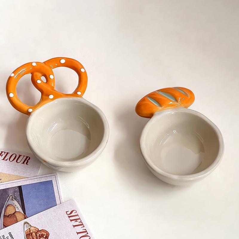 Embossed Bread Handle Ceramic Small Dish Seasoning Dish Dipping Sauce Dish Household Flavor Dish Cute Side Dish Cute Little Dish