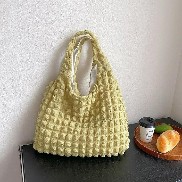 Folded Bubble Puff Bag Girl Shoulder Hand Carry Work Bento Bag Tide Large Capacity Cloud Underarm Tote Bag