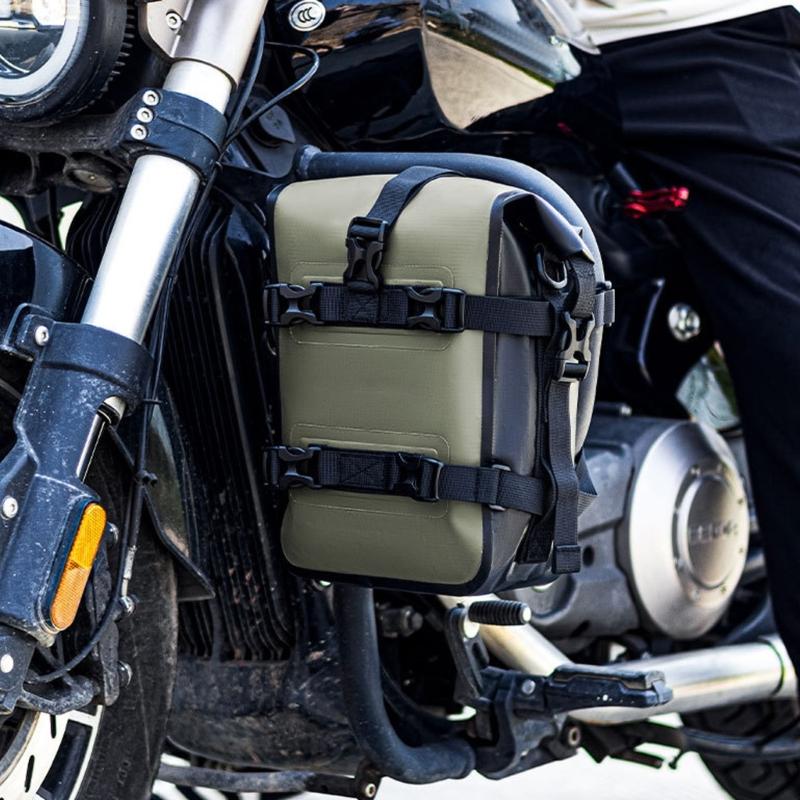 Water Resistant Motorcycle Saddlebag Featuring 20L Capacity And Easy Installation For Long Trips