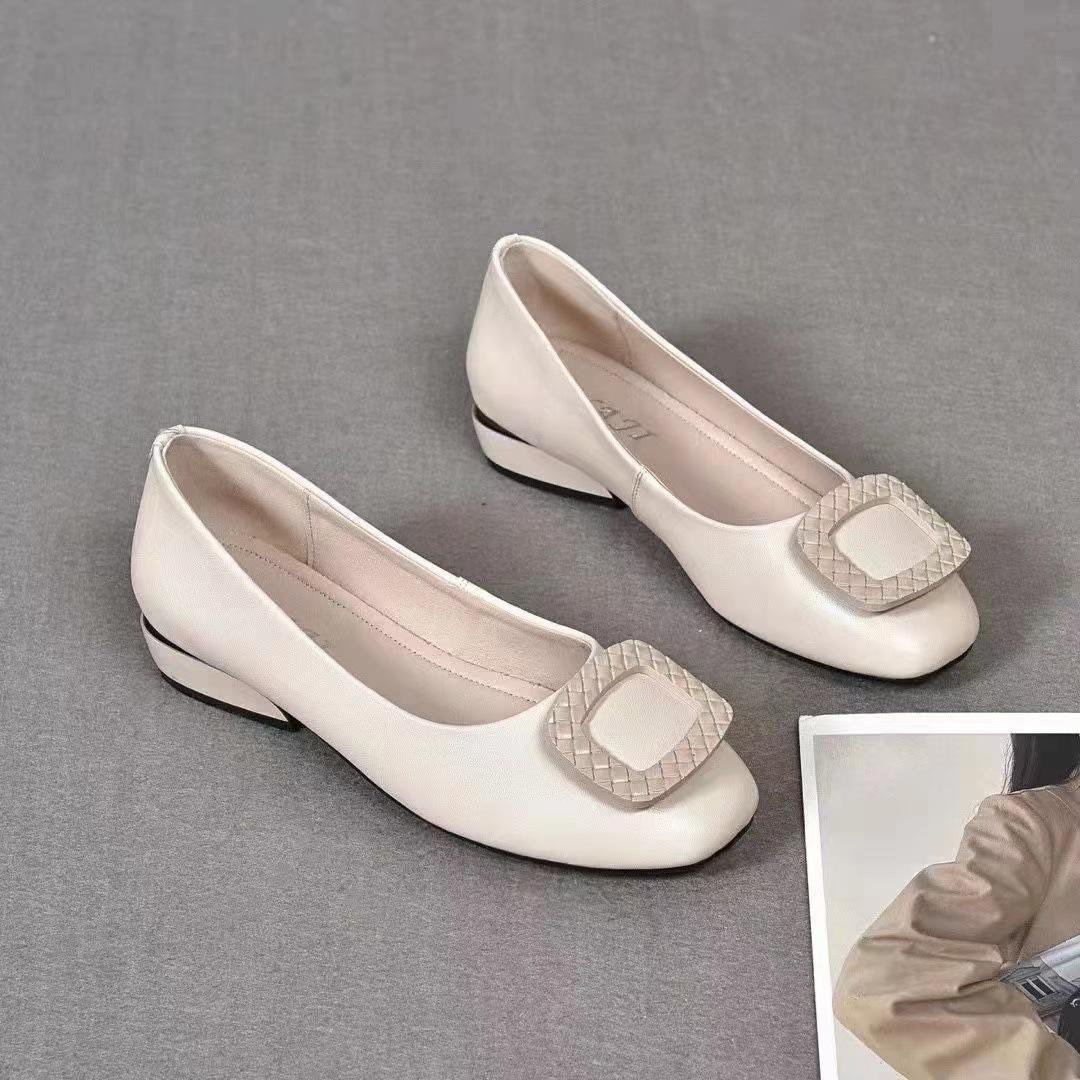 

Мягкие женские туфли из искусственной кожи на низком каблуке с неглубоким носком, удобные туфли-лодочки на каблуках, женские туфли из кожи 40 бежевый