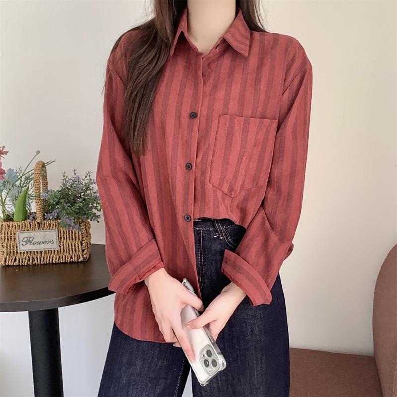 The Real Shot Is Not Reduced, and the Striped Simple Lapel Shirt Is Trendy for Women's Autumn New Casual Pocket Medium and Long-sleeved Tops.