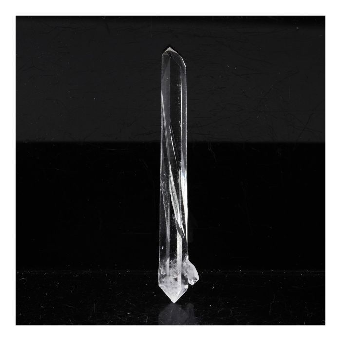 Pierres et Minéraux. Quartz biterminé. 5.45 ct. Puits Brides, La Gardette Mine, Bourg d'Oisans, France.