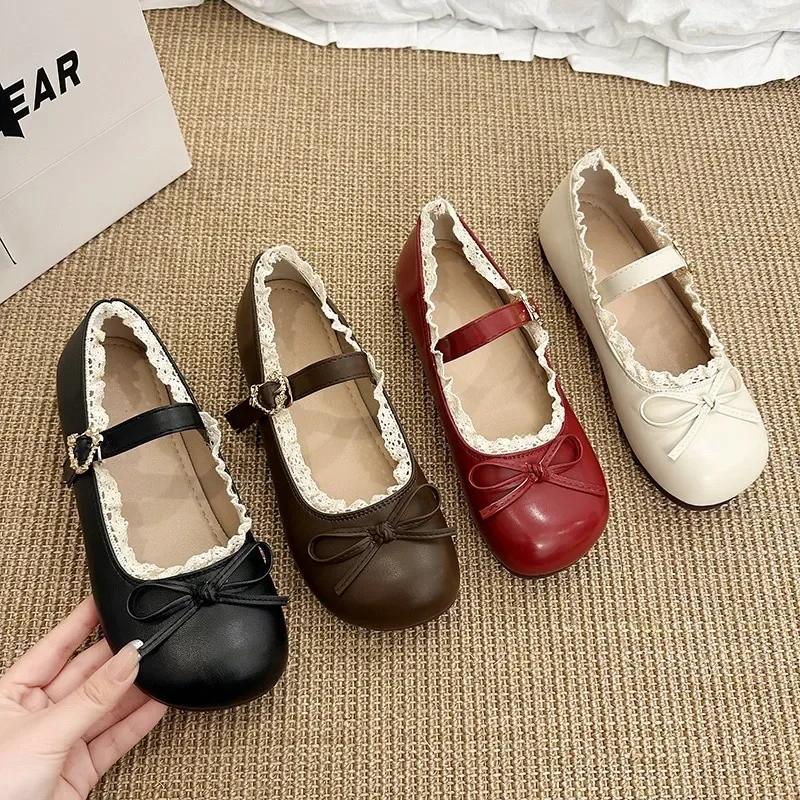 Fashion Retro round Toe Flat Bottom Mary Jane Shoes Women's Soft Sole Spring Autumn Dress Shoes Polka Dot Pattern Rubber Outsole