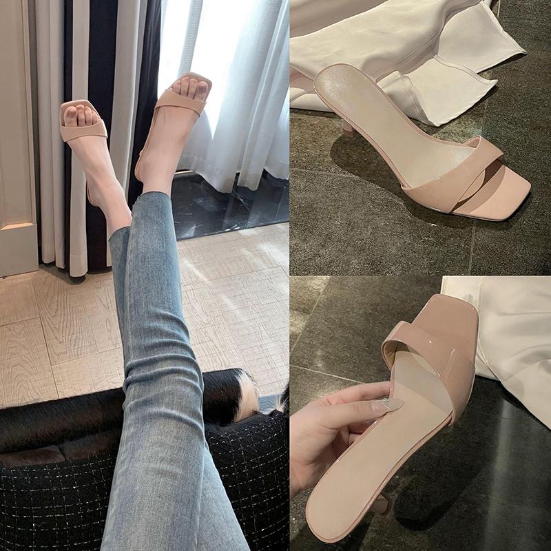 Fashion 2025 New Beautiful Naked High Heels for Women's Summer Outerwear, Square Headed and Open Toed Sandals, One Straw Cool Slippers