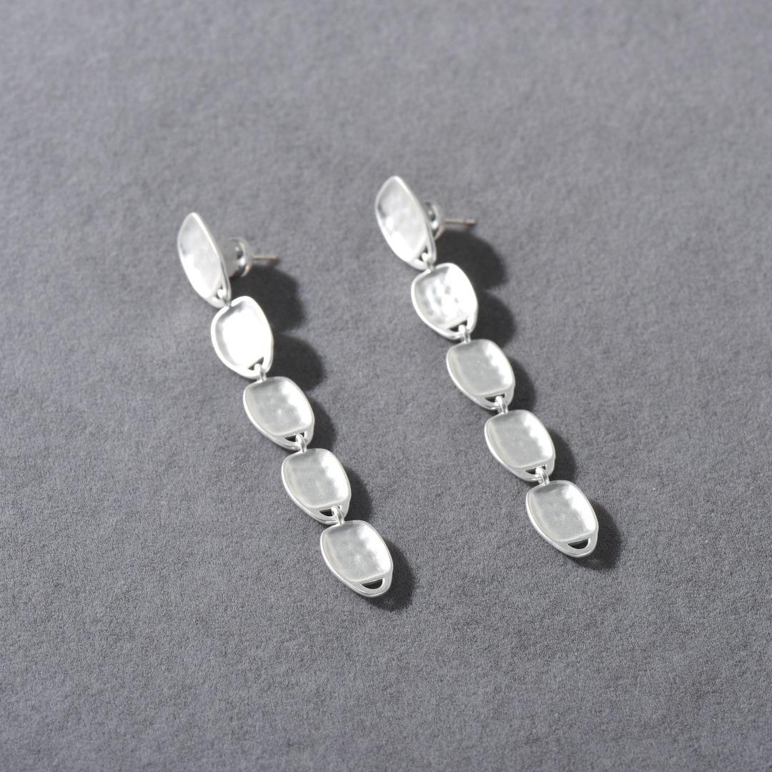 Unique Personality, Trendy Oval Tassel S925 Silver Needle Stud Earrings, Temperament Trendy Fashion Commuter Earrings