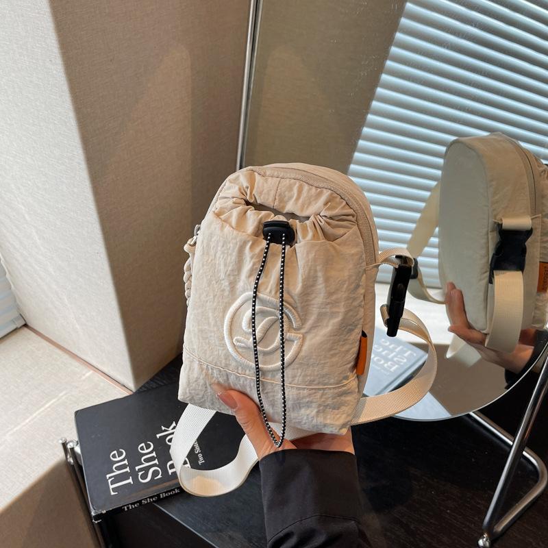 

Сумка для мобильного телефона женская маленькая сумка-мессенджер женская новая летняя мини-сумка для стакана с водой легкая и простая сумка-мессенджер хаки