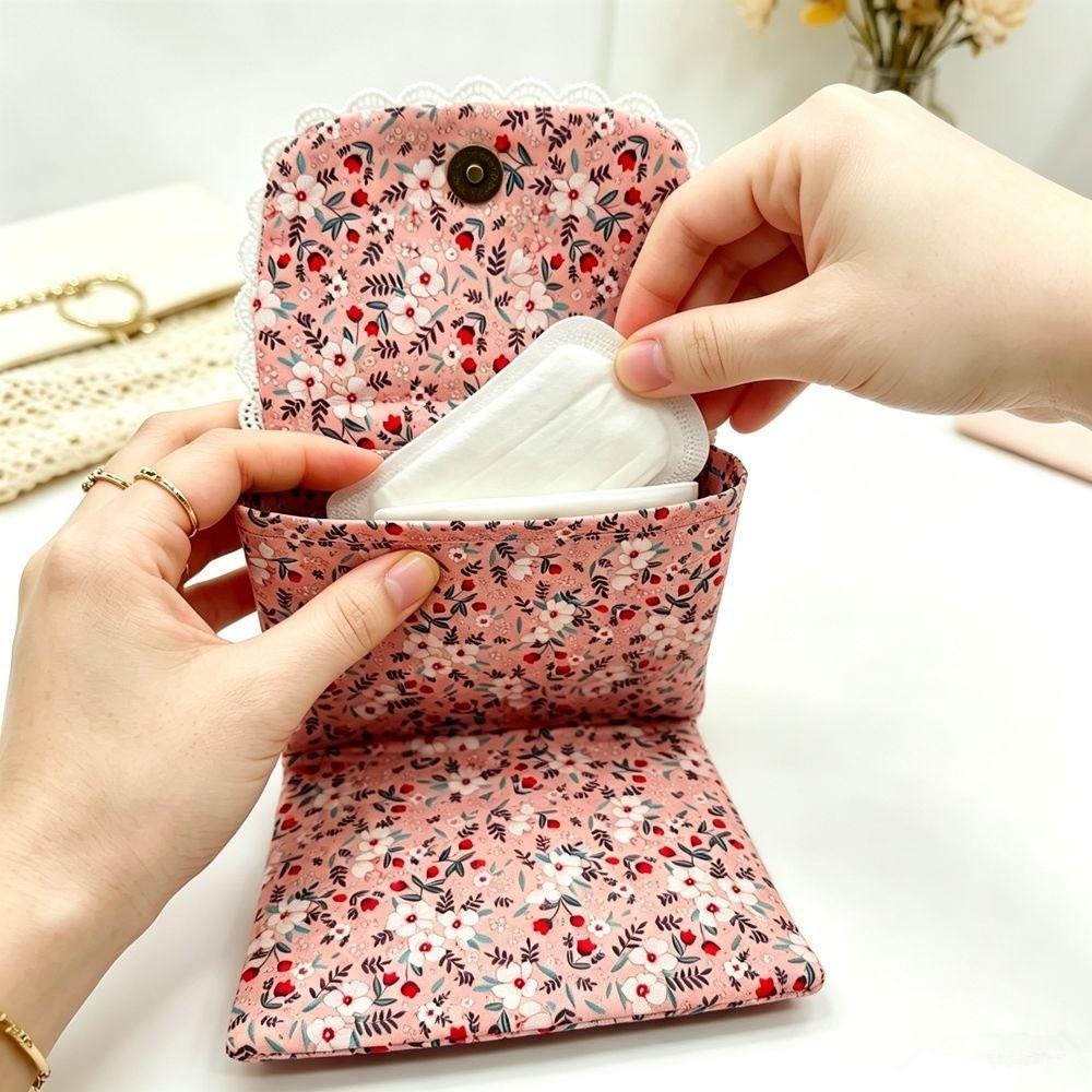 Three-fold Cosmetic Bag Floral Data Cables Organizer Portable Coin Purse for Students Girls