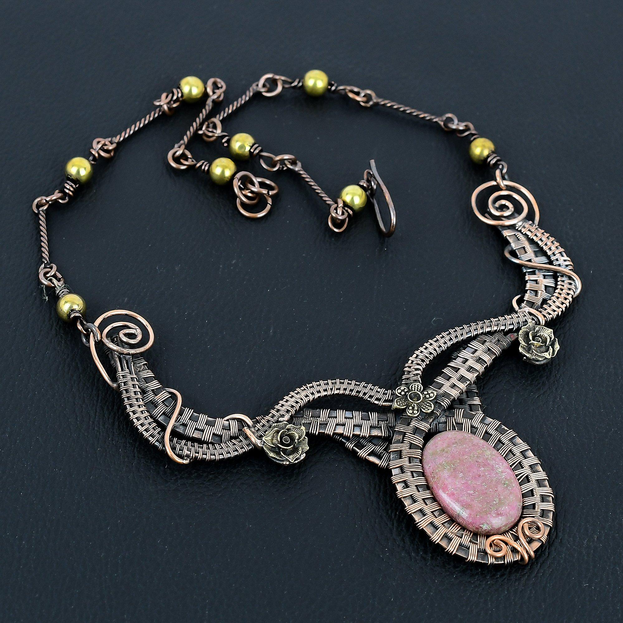 

Родонитовая подвеска, ювелирное изделие из драгоценного камня, подвеска, обернутая медной проволокой 999 пробы, регулируемая цепочка ручной работы, подарок для жены, ювелирное изделие 2.55