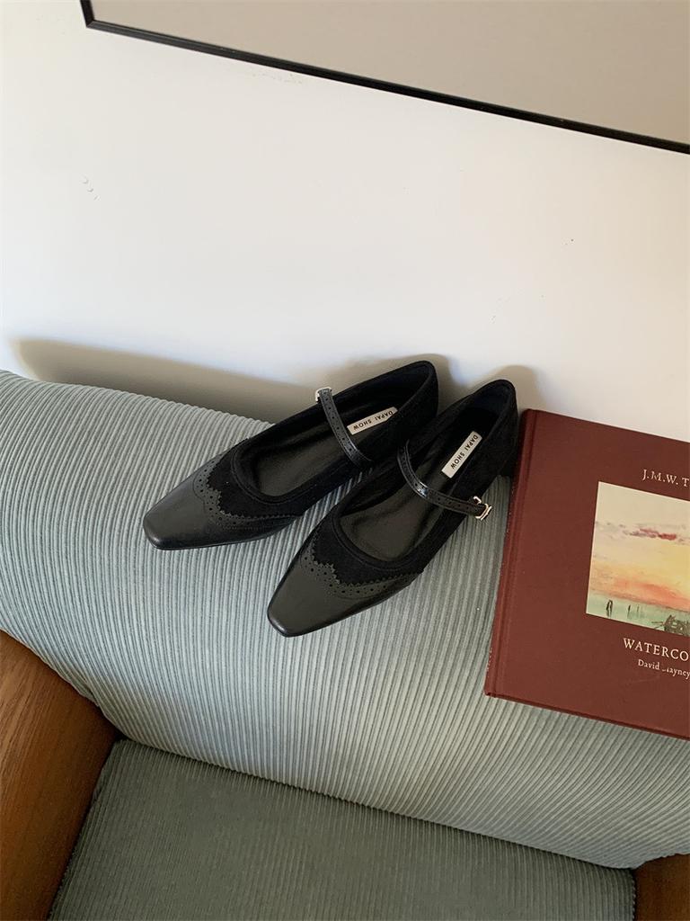 Square head word with Mary Jane single shoes versatile commuting with skirt shallow mouth with skirt personality gentle grandma shoes women