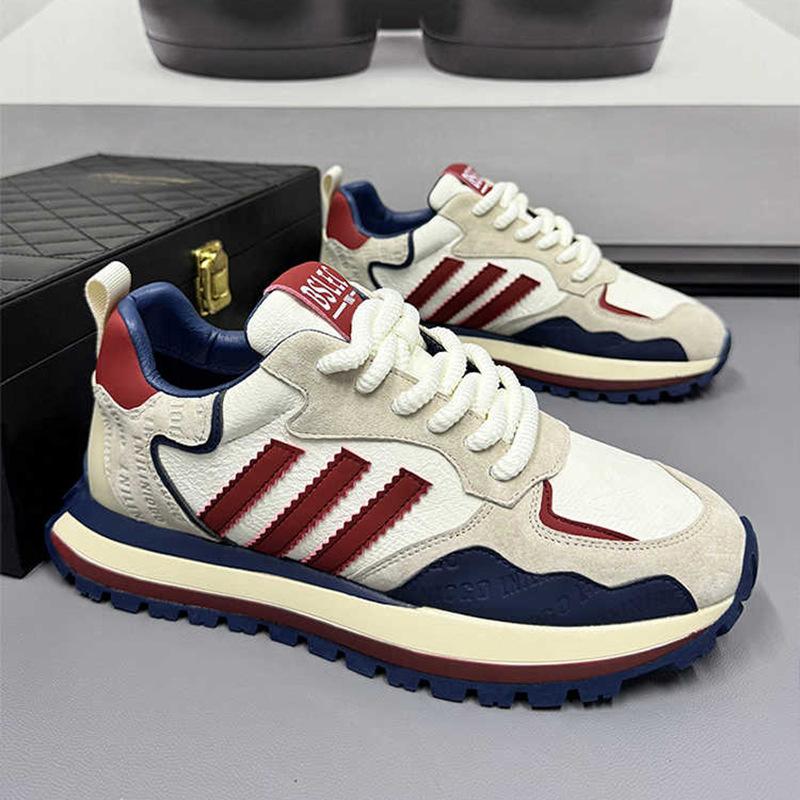 Men's shoes are popular in autumn, teenagers are versatile, trendy casual shoes, men's thick-soled wear-resistant and waterproof dad shoes are trendy.