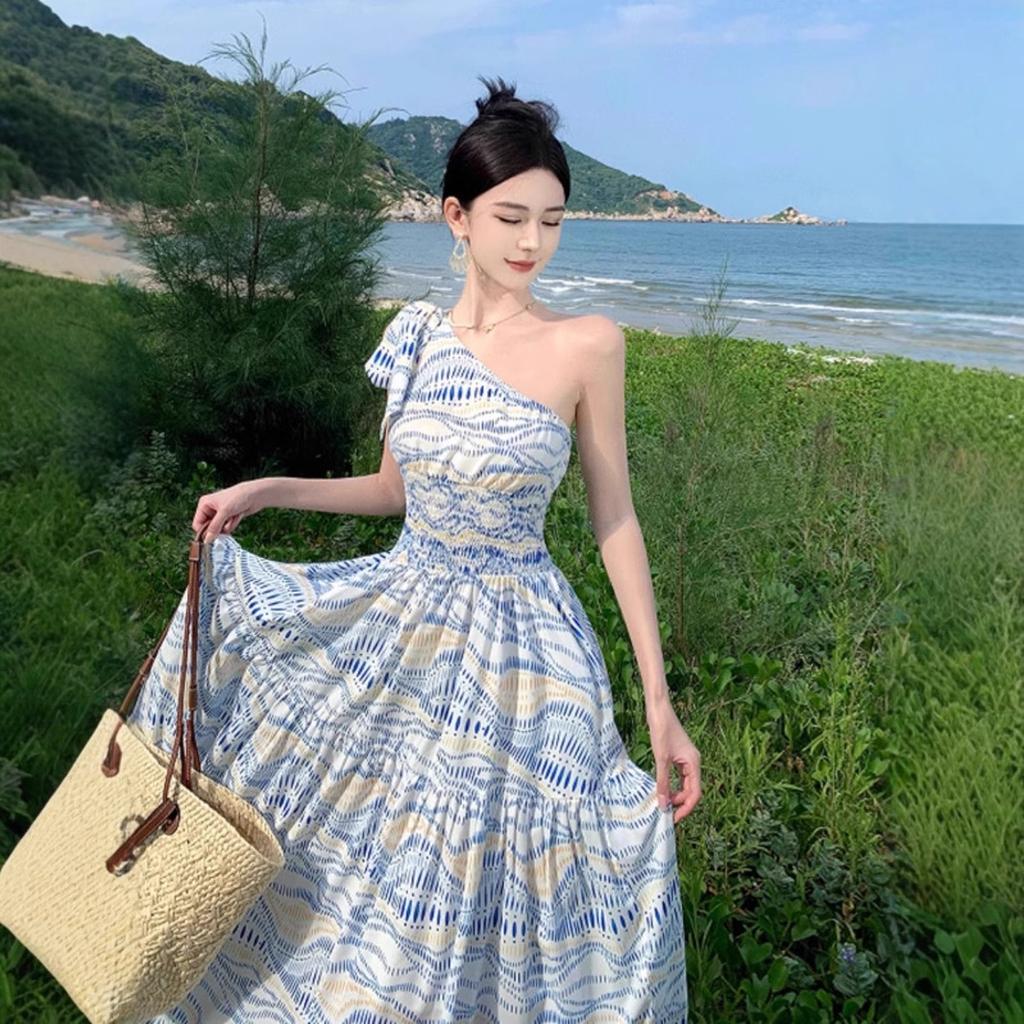 Retro Off-shoulder Suspender Dress for Women In Summer Sexy Backless Seaside Vacation Long Skirt