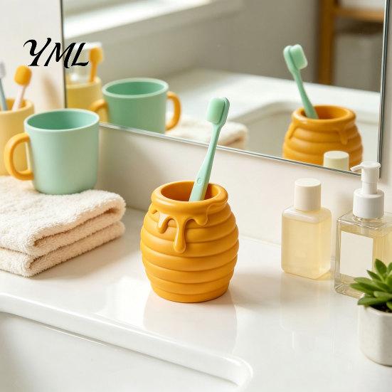 Creative Gift for Women 3D Printed Honey Jar Pen Holder, Desk Organizer Office Dressing Table Stationery, Makeup Brush Toothbrush Cute Storage