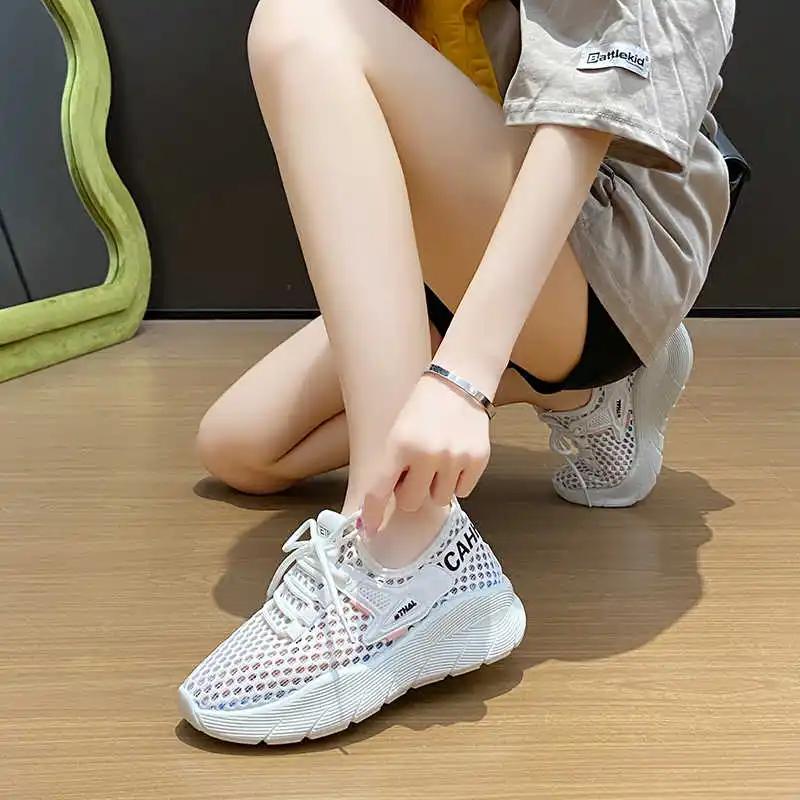Fashion Increase Height Parkour Boot For Flat Ladies Shoes Sneakers Women Sports Wide Fit China Sabot Second Hand Obuv 2025 Trendy