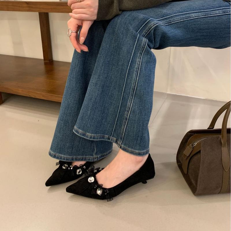 2025 Autumn and Winter New Pointed Beaded Shallow Bow Suede Pleated Work Commuter Women's Thin High Single Shoes
