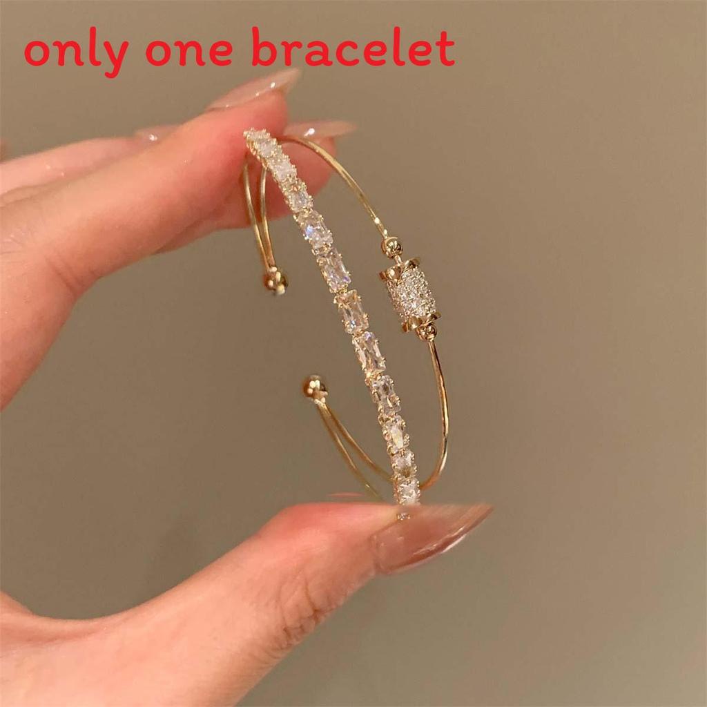Copper And Plastic Zircon Rectangular Hand Bracelet For Modern Minimalist Style Gold