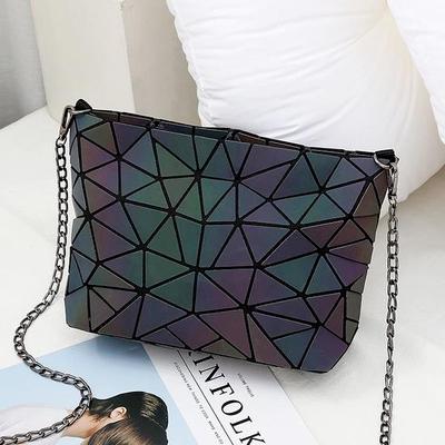 Messenger Bag Women's Chain Bag Fashion Luminous Geometric Sling Bag Sac Femme Shoulder Strap Female Bolsas Feminina
