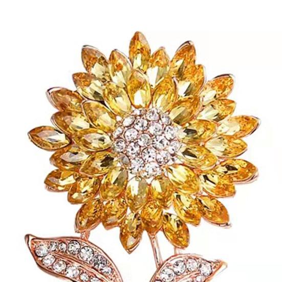 Rhinestone Sunflower Brooch Alloy Flower Lapel Pin Sweater Cardigan Coat Business Suit Clothing Accessories Fashion Jewelry