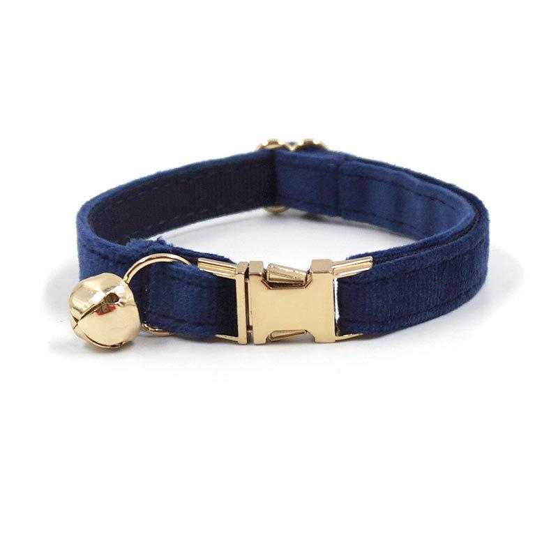 Cat Collar With Solid Color And Bell Decoration For Indoor And Outdoor Use
