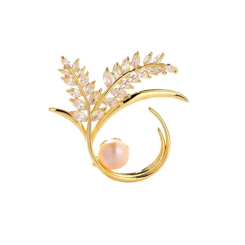 Elegant Copper Inlaid Zirconia Leaf Brooch with Freshwater Pearl