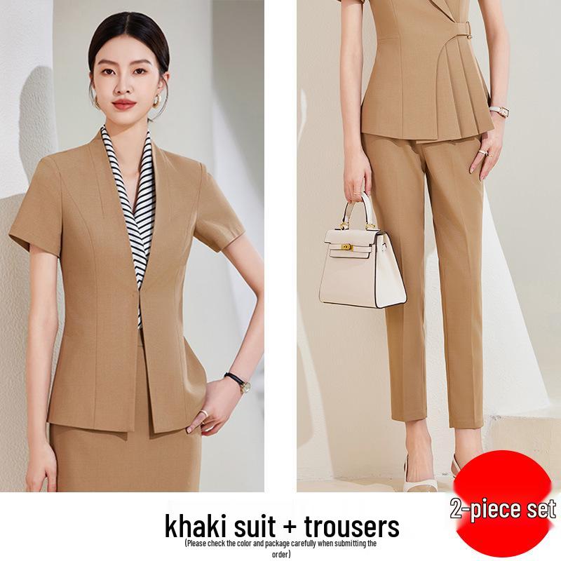 Chic Black Short-Sleeved Collarless Suit Set: Professional Workwear for Sophisticated Women