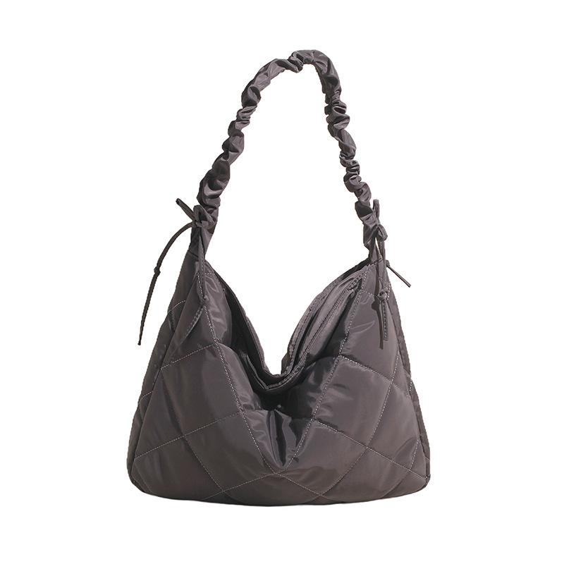 

Trendy new casual niche simple personality diamond tote bag women s versatile lightweight solid color shoulder messenger bag сірий колір