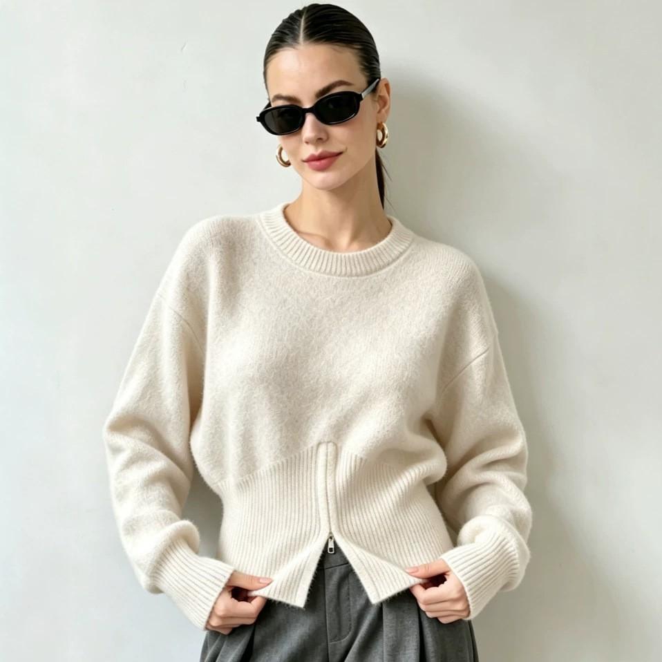 Cropped Sweaters for Women Fall Casual Knit Jumper Tops Long Sleeve Knitted Pullover Tops Women's Soft Cozy Slim Fit Crew Neck Short Sweater Outfits