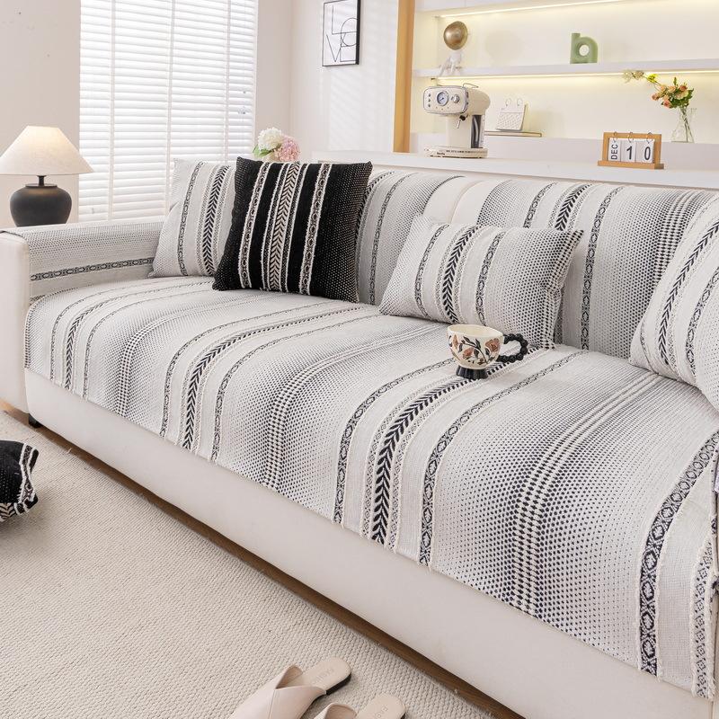 

New Straight Edge Four-Season Universal Sofa Seat Cushion One Piece Light Luxury High-End Straight Row Leather Sofa Seat Cushion 70*70cm